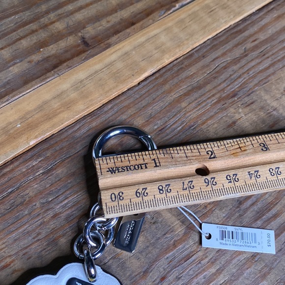 Coach NYC Yellow Checkered Taxi Cab Leather Key Fob Bag Charm Keychain🚕 - Picture 15 of 15